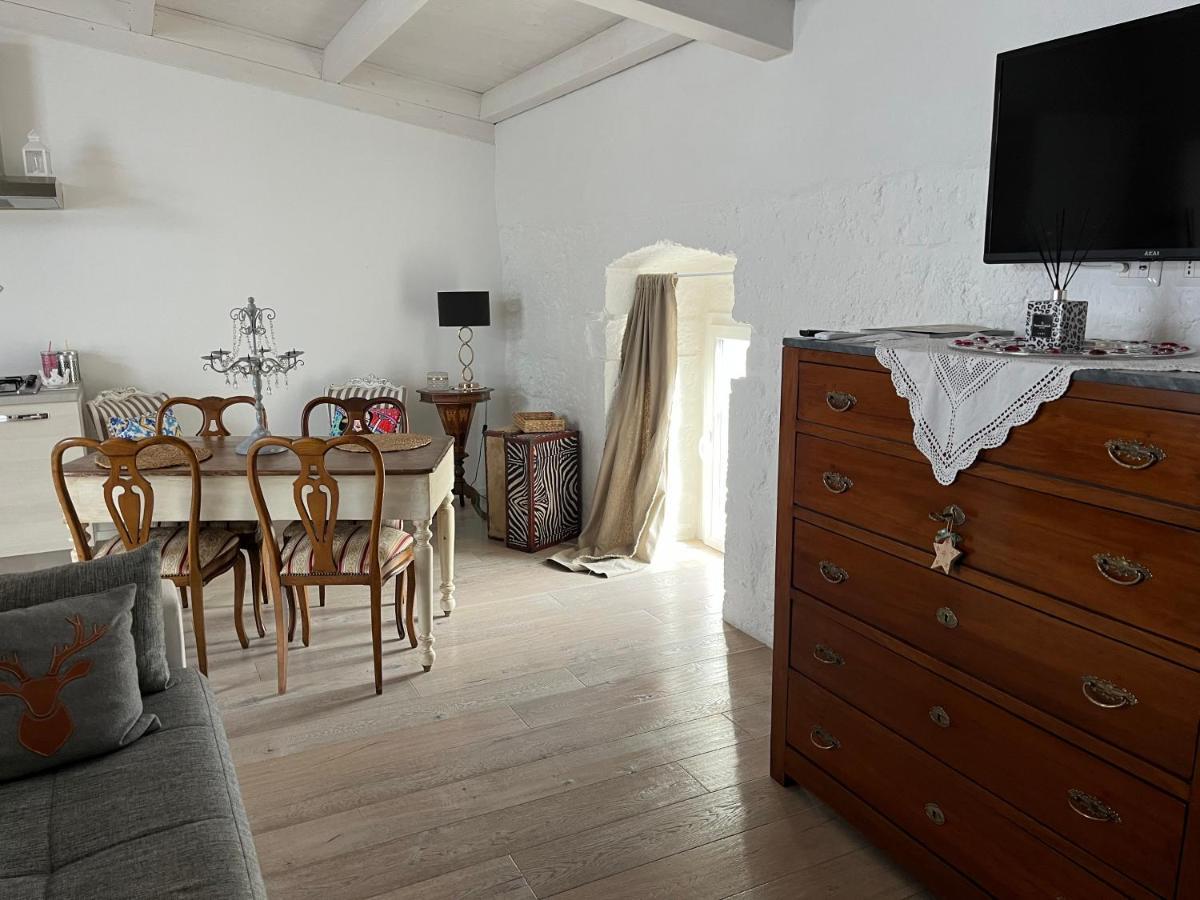 B&B Dell'Orologio Acquaviva delle Fonti Eksteriør billede