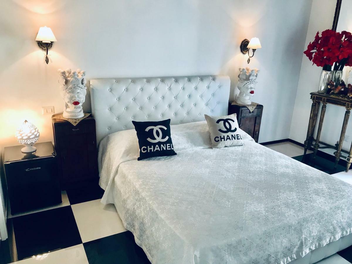 B&B Dell'Orologio Acquaviva delle Fonti Eksteriør billede