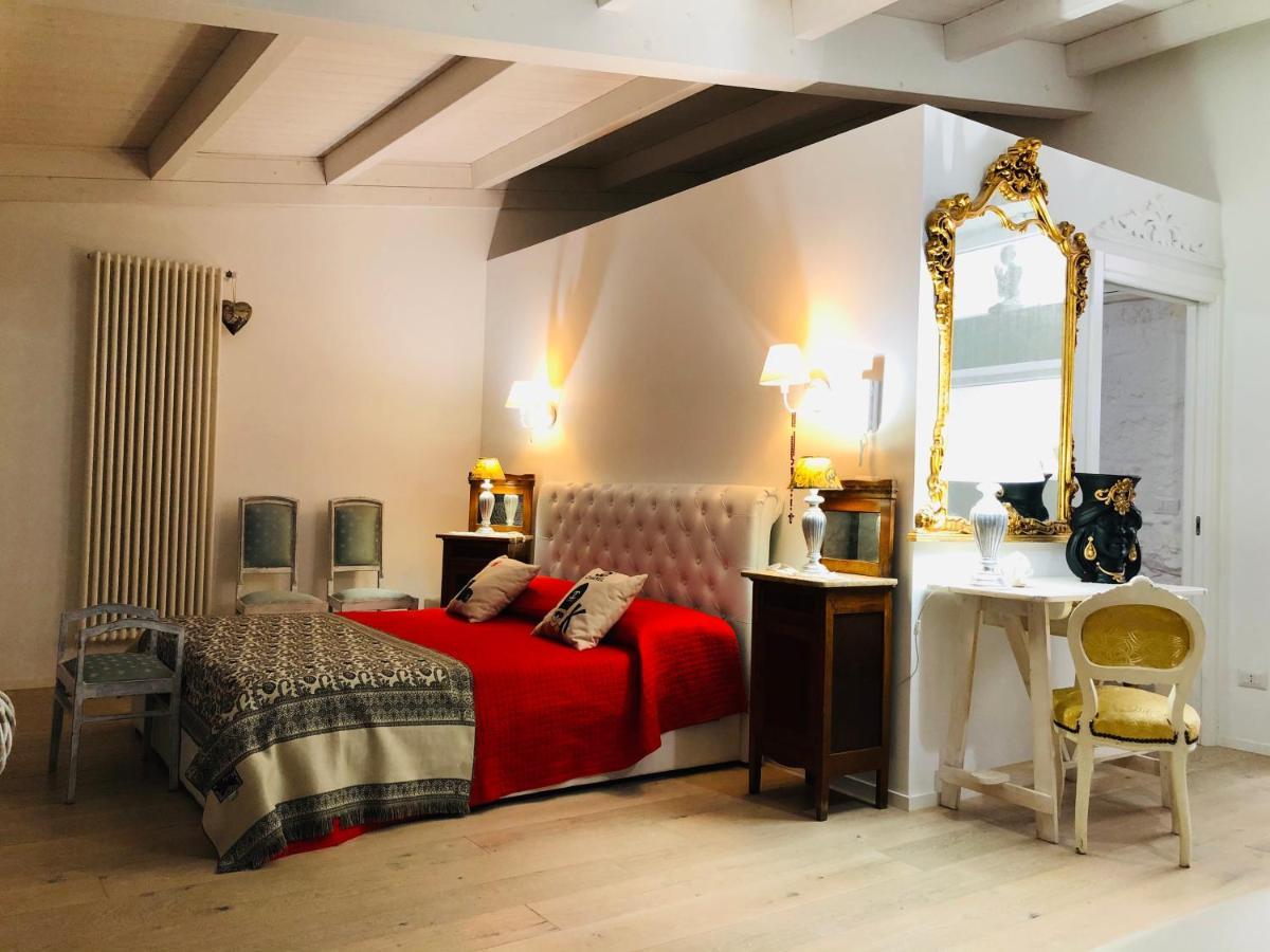 B&B Dell'Orologio Acquaviva delle Fonti Eksteriør billede